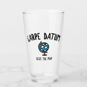 Copo De Pint Carpe Datum Agarrar O Mapa