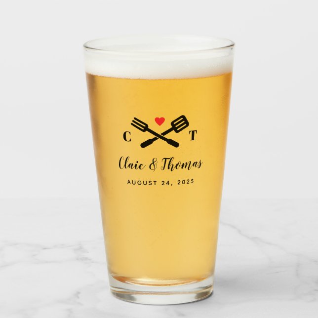 Copo De Pint Casamento de Ferramentas de CHURRASCO e Coração Ve (Frente (Preenchido))