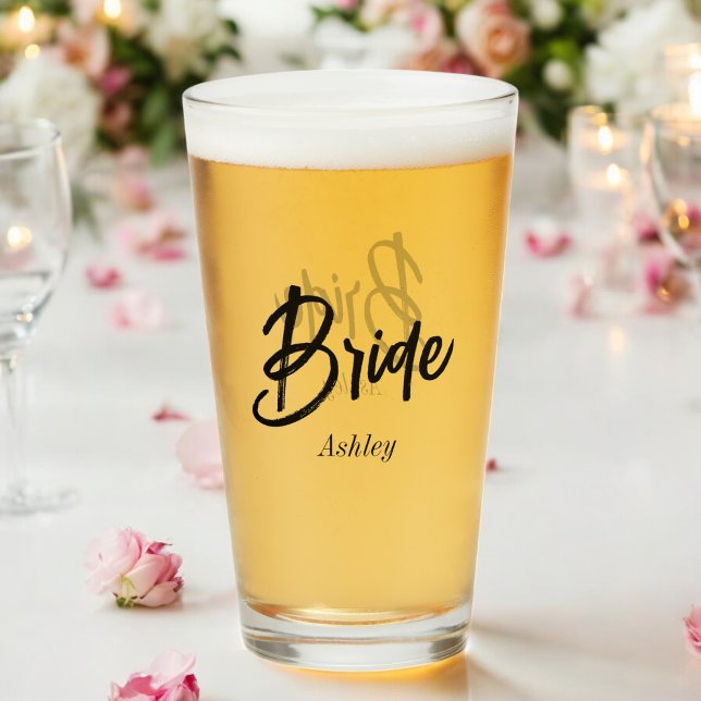 Copo De Pint Casamento de Script Branco Negro Bride (Criador carregado)