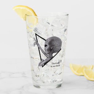 Copo De Pint Cinza, a verdade está lá fora