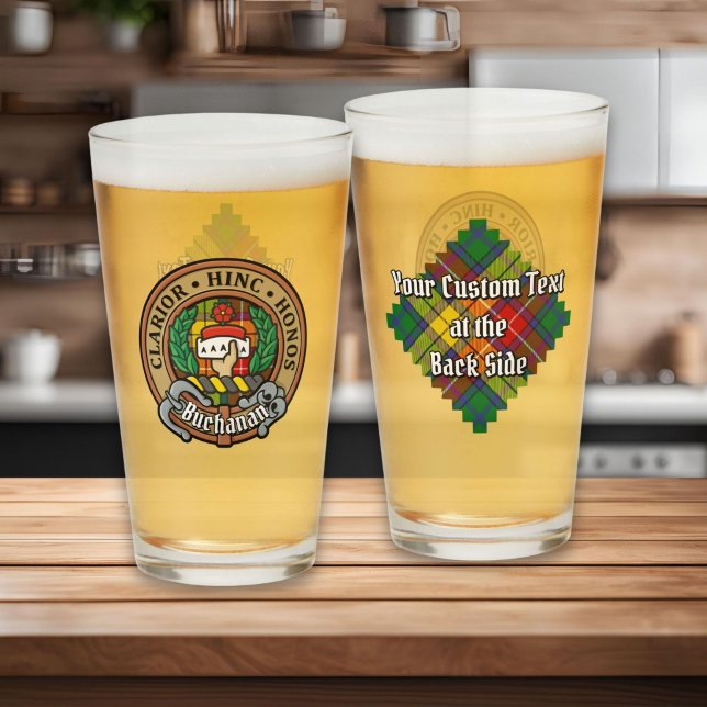 Copo De Pint Clan Buchanan Crest sobre Tartan (Criador carregado)