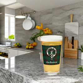 Copo De Pint Clan Davidson Crest Crachá e Tartan personalizável