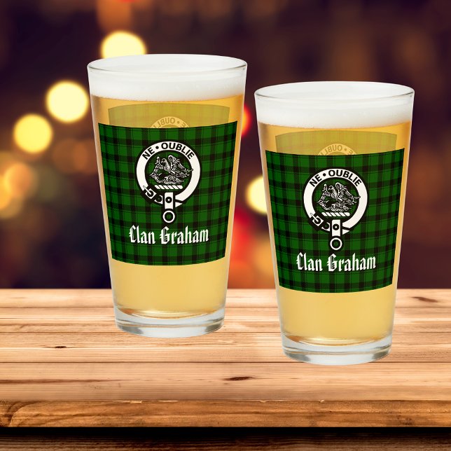 Copo De Pint Clan Graham Crest Crachá e Tartan (Check out the entire collection of Clan Graham gifts & gear!)
