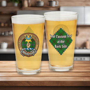 Copo De Pint Clan Henderson Crest sobre Tartan