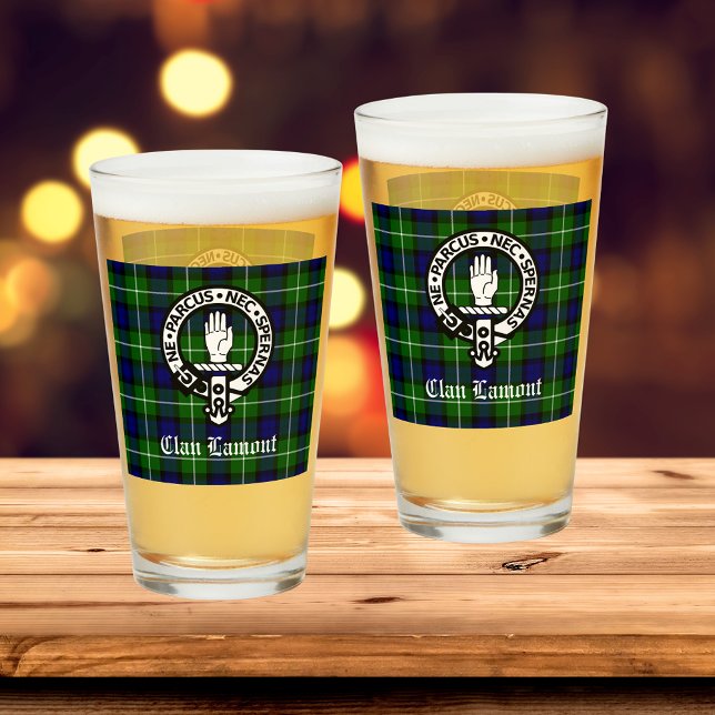 Copo De Pint Clan Lamont Crest Crachá e Tartan (Check out the entire collection of Clan Lamont gifts & gear!)