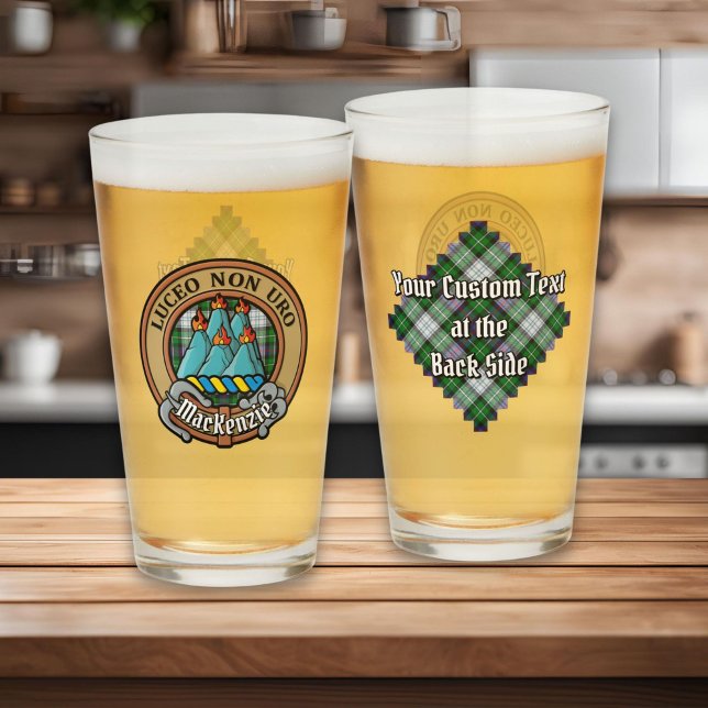 Copo De Pint Clan MacKenzie Crest over Dress Tartan (Criador carregado)