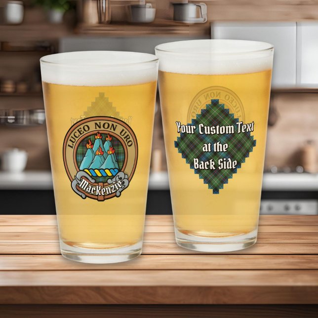 Copo De Pint Clan MacKenzie Crest sobre Tartan (Criador carregado)