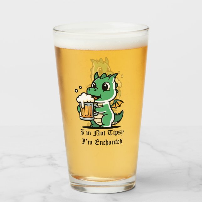 Copo De Pint Cute Dragon Drinking Beer (Frente (Preenchido))