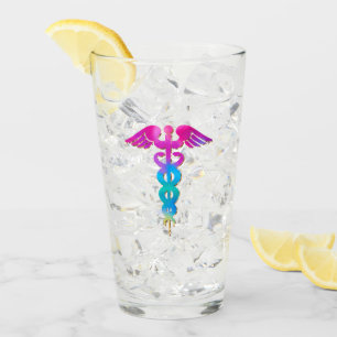 Copo De Pint Design de logotipo médico charmoso e colorido