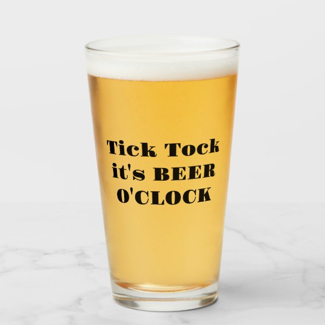 Copo De Pint Engraçado, é a Cerveja O'Clock Humorous (Frente (Preenchido))