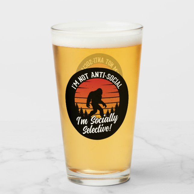 Copo De Pint Eu não sou anti-social Pé-Grande Negro (Frente (Preenchido))