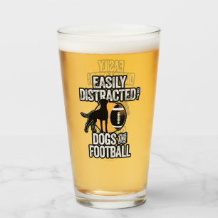 Copo De Pint Facilmente distraído por Cães e Futebol