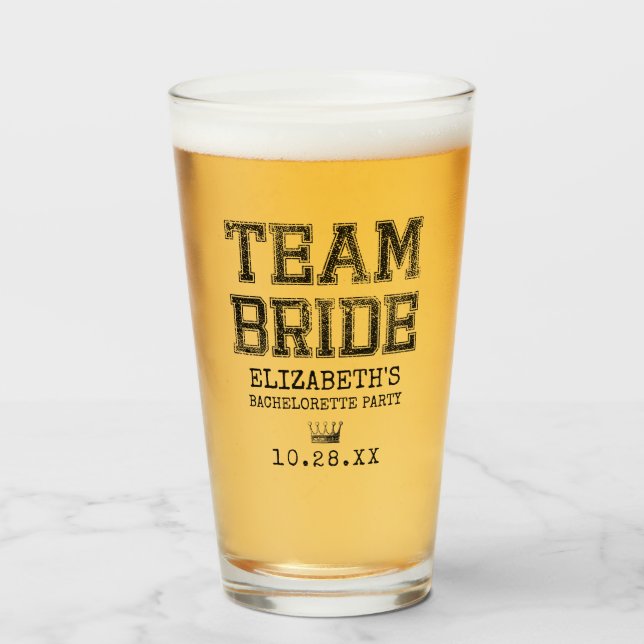 Copo De Pint Festa de solteira Collegiate Team Bride (Frente (Preenchido))