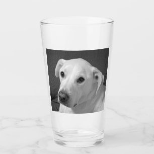 Copo De Pint Foto branca e negra de um lindo cão com alma