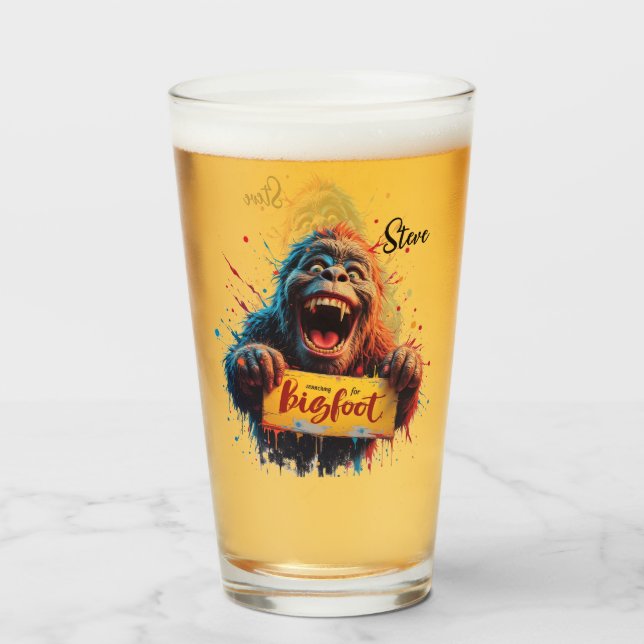 Copo De Pint Happy Bigfoot Sasquatch Mugshot Search Team  (Traseira (Preenchido))