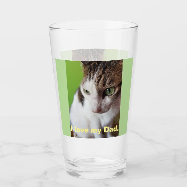 Copo De Pint Incrível Tabby Cat com olhares verdes que respiram (Frente)