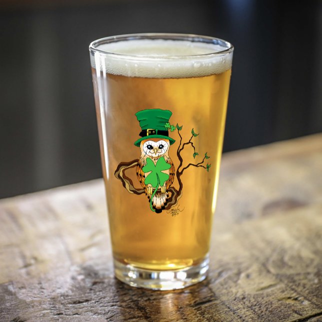 Copo De Pint Irish Clovers Owl Green (Criador carregado)