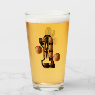 Copo De Pint Jogadores De Basquete Número Um Com Bolas De Basqu