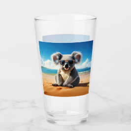 Copo De Pint Koala em uma praia arenosa