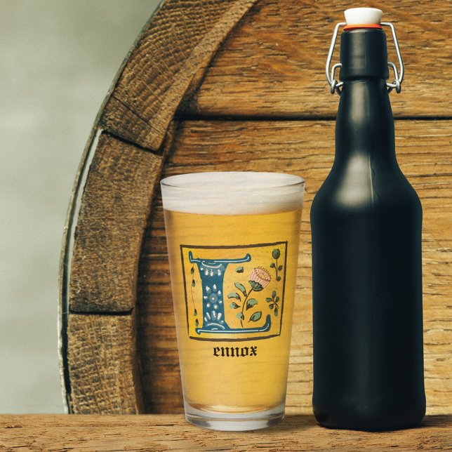 Copo De Pint Letra Floral Iluminada Medieval L Monograma (Criador carregado)