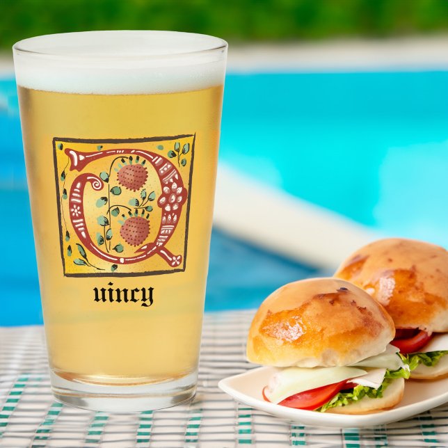 Copo De Pint Letra Floral Iluminada Medieval Q Monograma (Criador carregado)