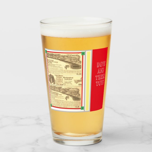 Copo De Pint Meninos e seus brinquedos de férias (Frente (Preenchido))