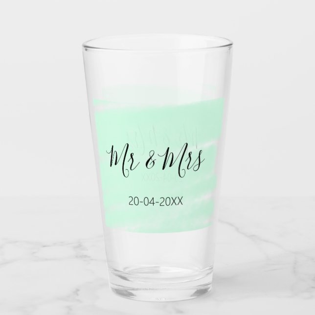 Copo De Pint Mr & Mrs add family name date year wedding favor g (Frente)