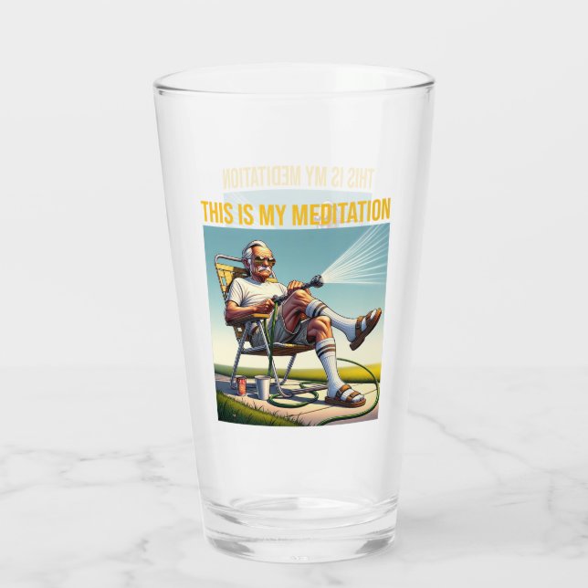 Copo De Pint Old School Man Watering Lawn (Verso)