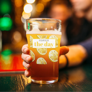 Copo De Pint Padrões de limões amarelos modernos e apertar o 