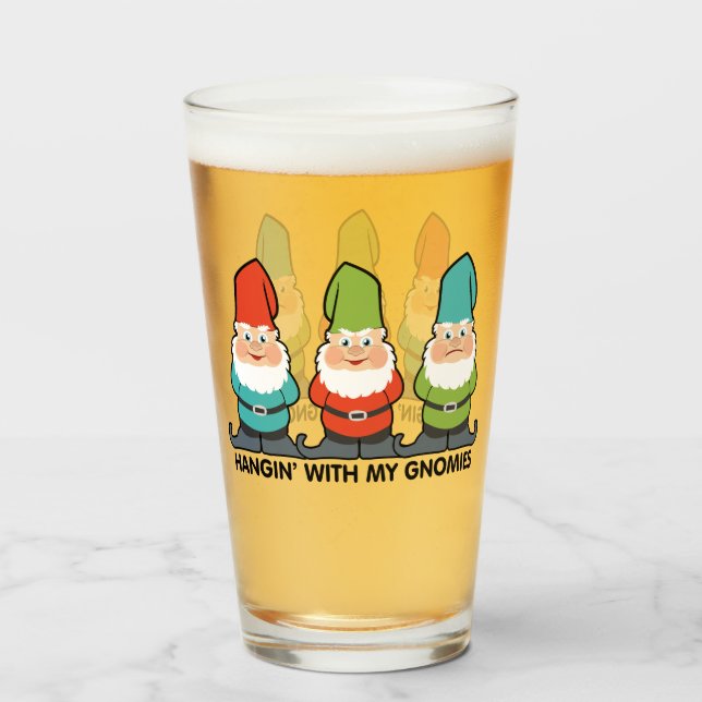Copo De Pint Passando o Tempo Com Meus Gnomos Amigos (Frente (Preenchido))