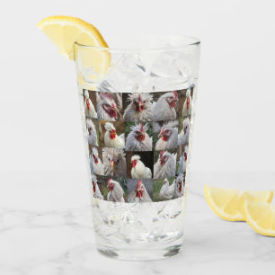 Copo De Pint "Penas em foco: Retrato de frango branco"