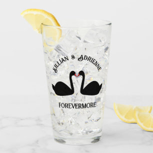 Copo De Pint Personalização de Swans Negros Beijando Casamento