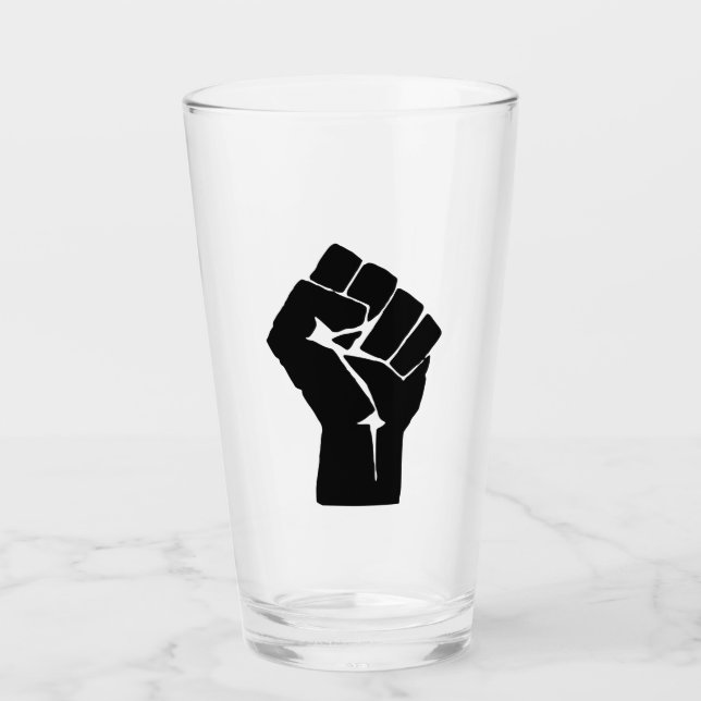 Copo De Pint Punho Negro Levantado - Protesto de Resistência (Frente)