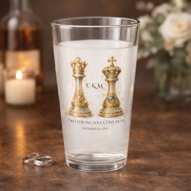 Copo De Pint Royal King Queen Couple Wedding Keepsake Glass (Criador carregado)