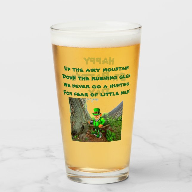 COPO DE PINT RUAS. LEPRECHAUN RHYME DO DIA DE PATRICK (Frente (Preenchido))