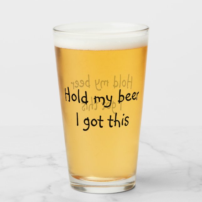 Copo De Pint Segure minha cerveja, eu resolvo isso caneca engra (Frente (Preenchido))