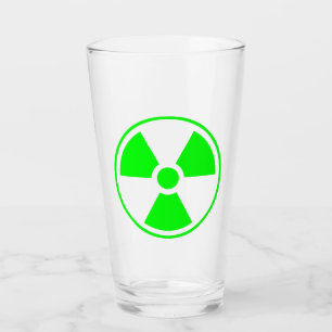 Copo De Pint Símbolo de radiação radioativa nuclear em verde