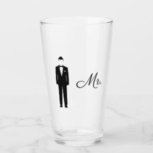 Copo De Pint Sr. bebendo de casamento