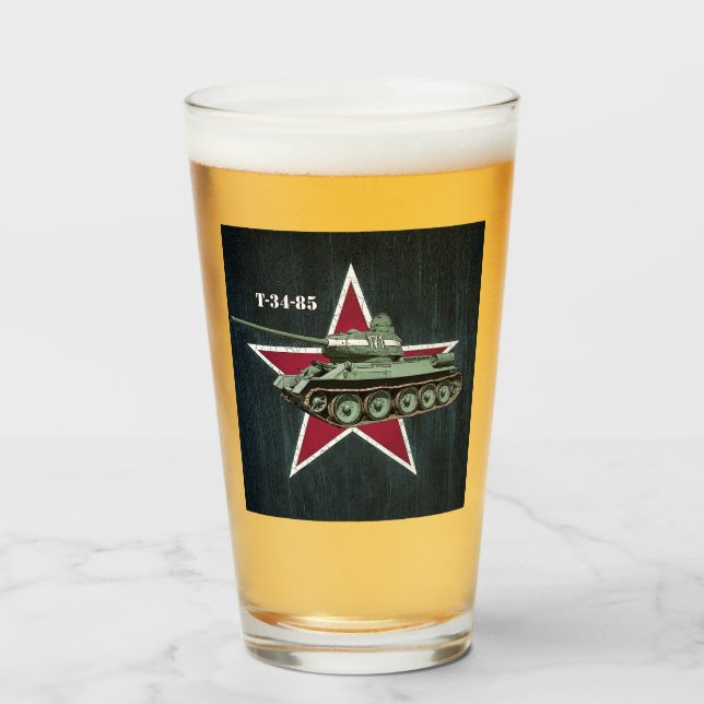 Copo De Pint Tanque T-34-85 da Segunda Guerra Mundial soviética (Frente (Preenchido))