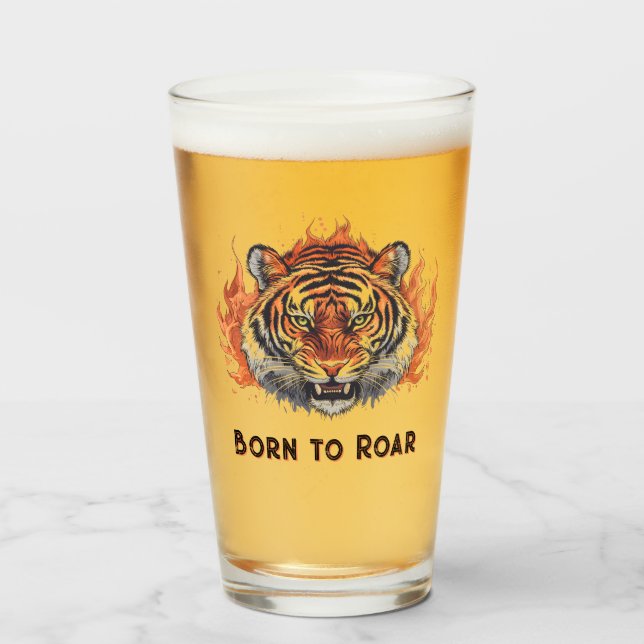 Copo De Pint Tigre Feroz com Chamas - Texto Personalizável (Frente (Preenchido))