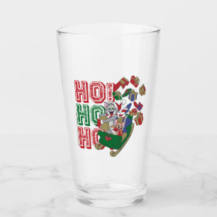 Copo De Pint Tom e Jerry Oferecendo Presentes Em Uma Luz