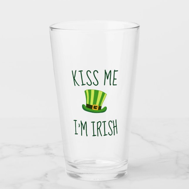 Copo De Pint Top Hat Me Beija Im Irish (Frente)