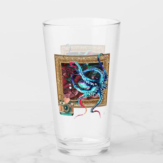 Copo De Pint Um Octopus, Uma Câmera E Um Mapa Escuro (Frente)