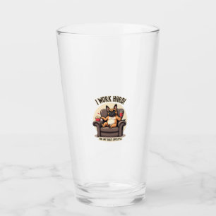 Copo De Pint Vintage Eu Trabalho Duro para o Estilo de Vida do