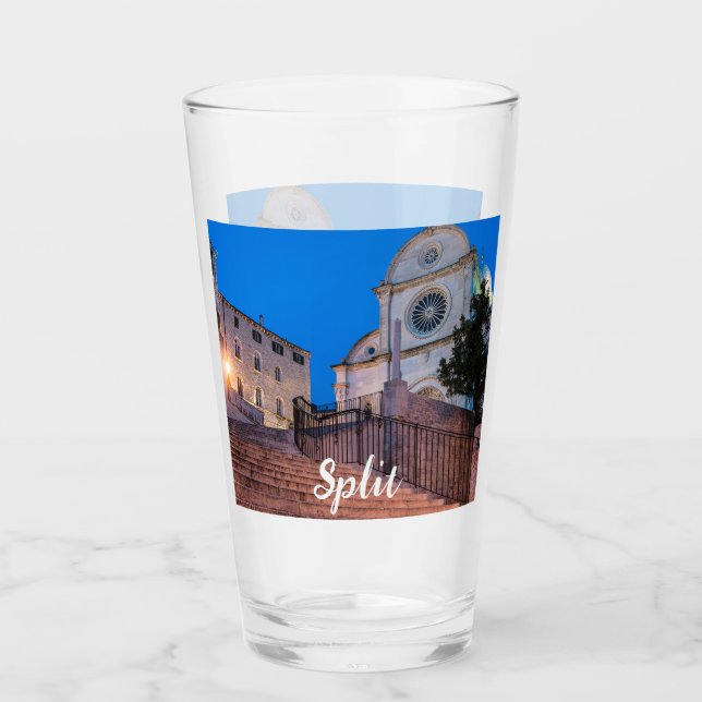 Copo De Pint Visão noturna das escadas e da igreja em Split, Cr (Frente)