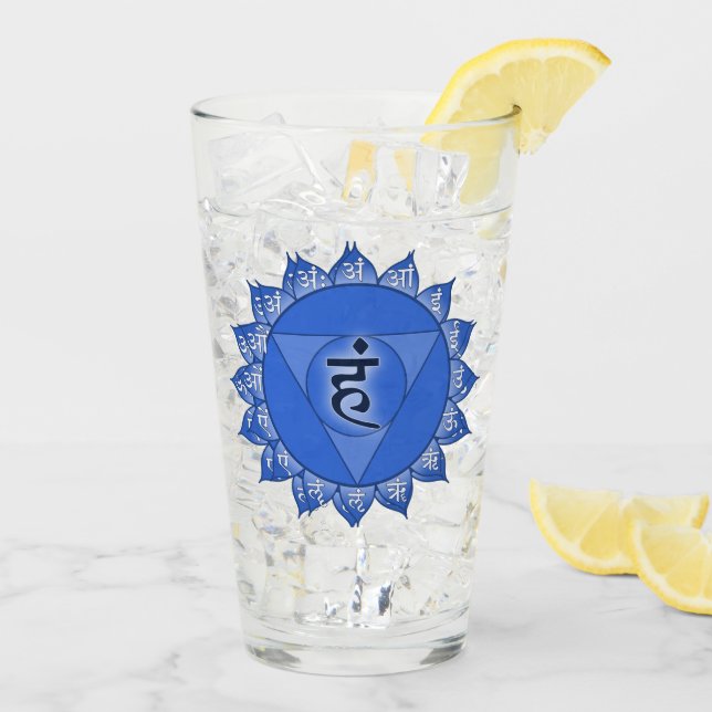 Copo De Pint Vishuddha Chakra Blue Petals & Sanskrit Vogels (Gelo traseiro)