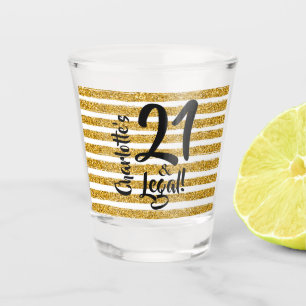 Copo De Shot 21 e Dourada de direito personalizada