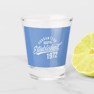 Copo De Shot Ano de 1972 diz homens mulheres