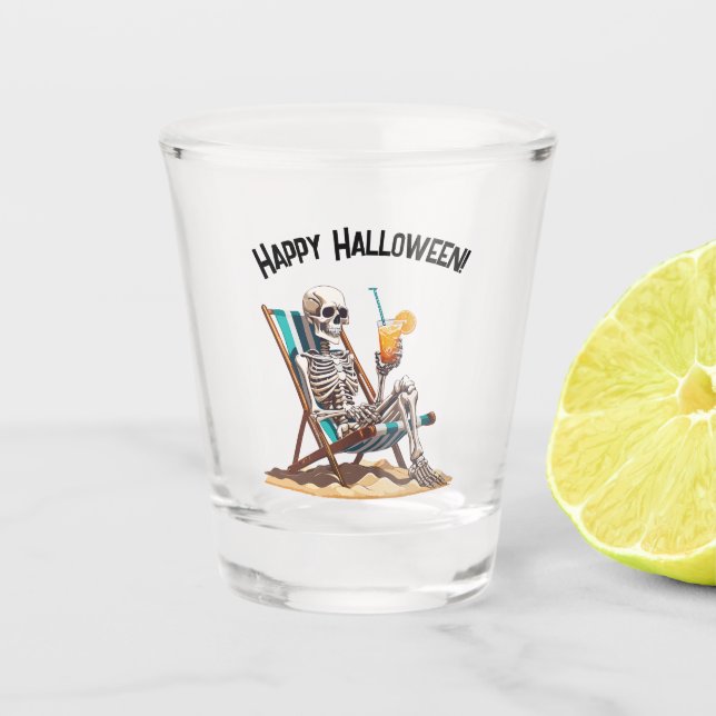 Copo De Shot Beach Lounging Skeleton Halloween (Frente)