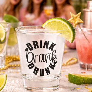 Copo De Shot Bebado Engraçado Bebida